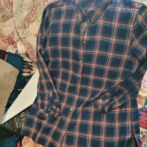 Women's J Jill button up shirt.